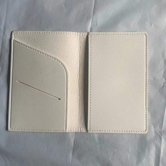 Marvel superhero  travel wallet - Picture 8 of 9